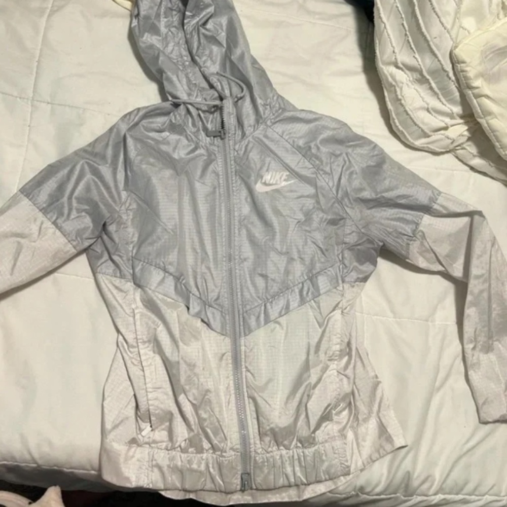NIKE White Grey Windbreaker